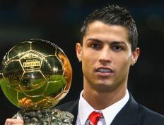 9you娱乐-颠倒乾坤，恩比德如何一人凿穿双城防线，重写西区版图？