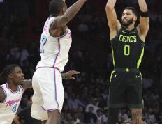 九游娱乐网站-热火胜凯尔特人迎来两连胜