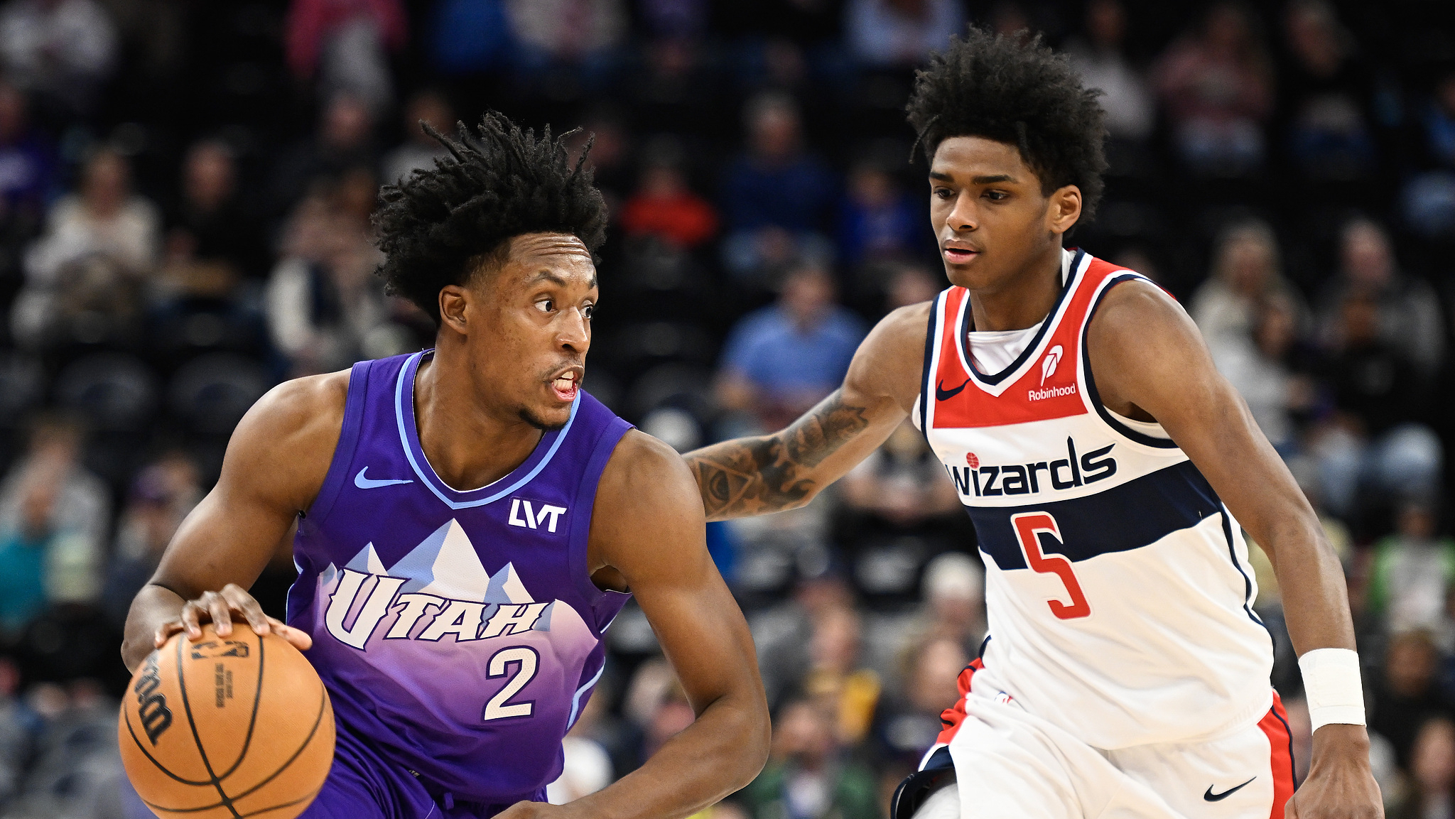 九游官网-爵士队辗转反复落后反超,绝杀比赛逆转胜